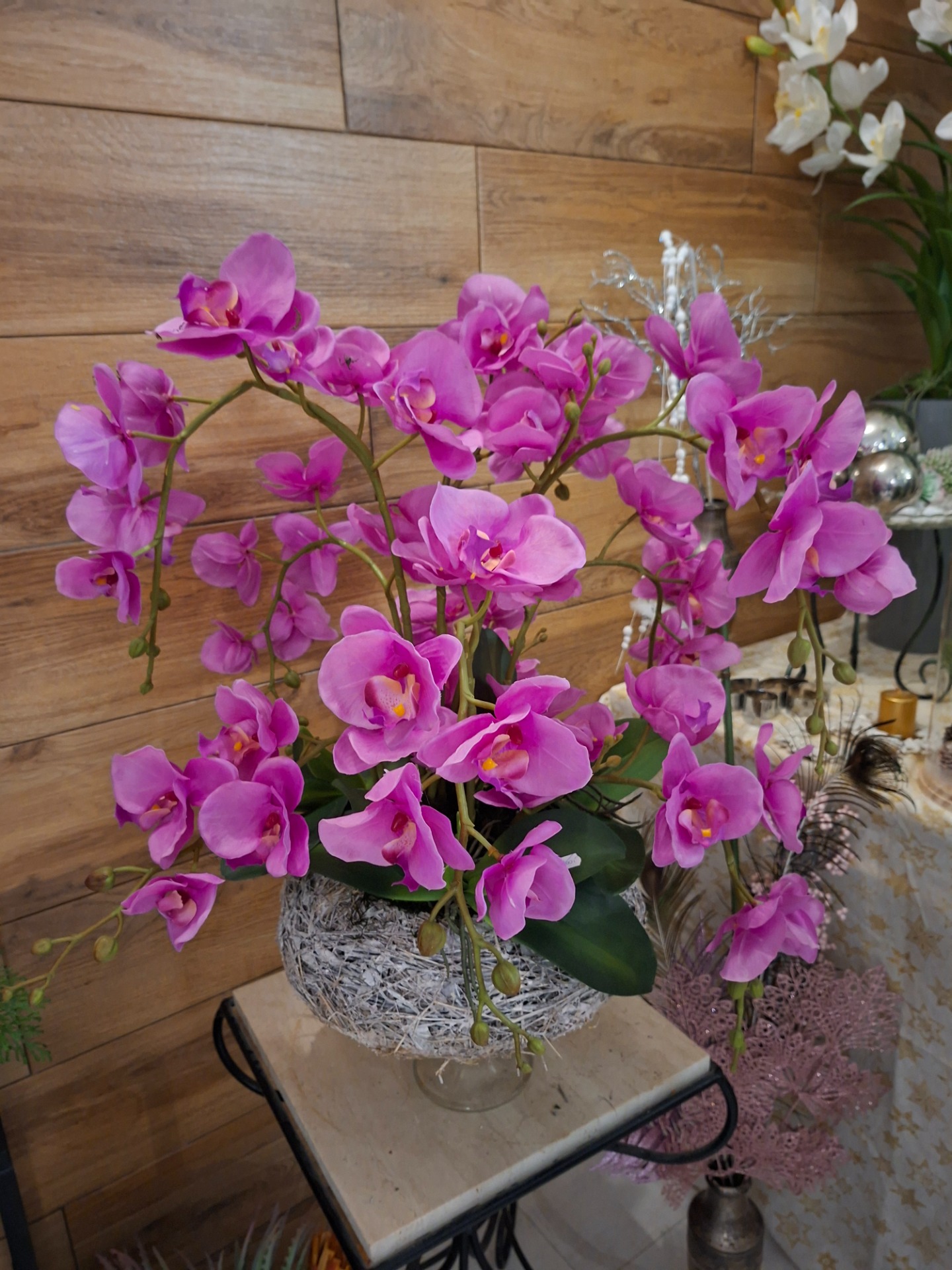 6 ágú pink orchidea 29800.-Készleten